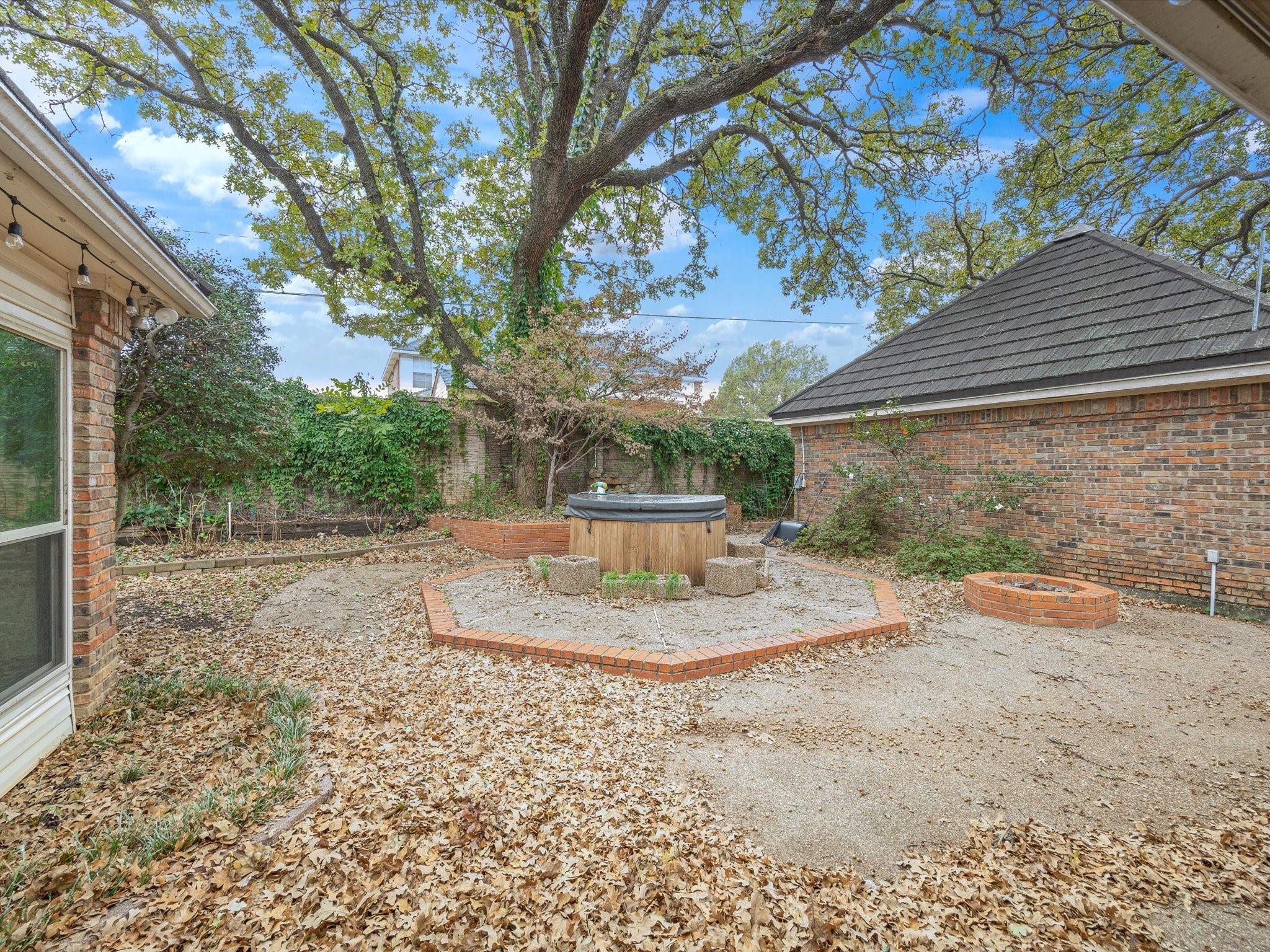 2004 Misty Creek Drive Arlington TX 76017