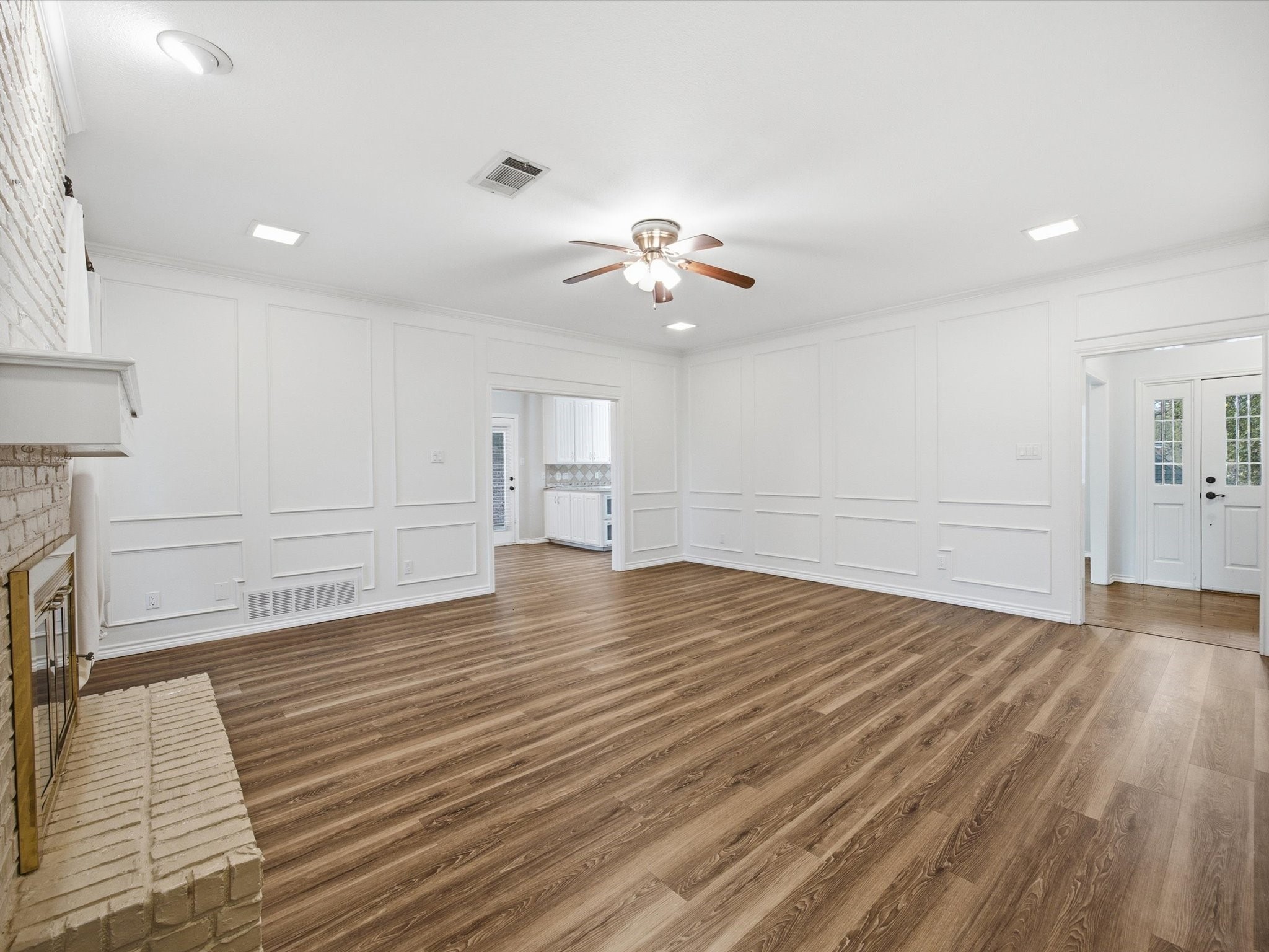 2004 Misty Creek Drive Arlington TX 76017