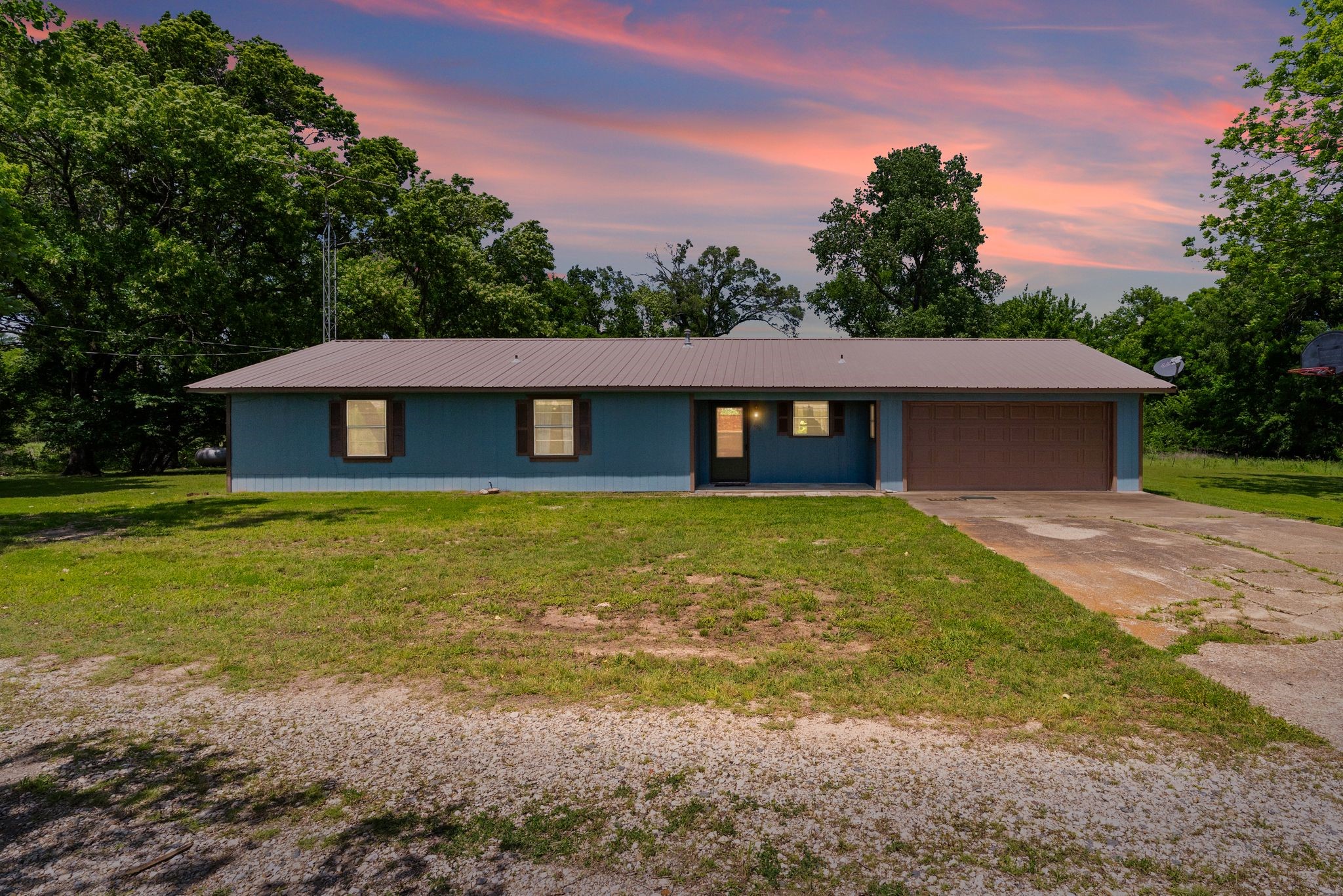 450 Rs County Road 4480 Point TX 75472