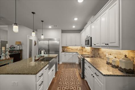 3827 Fawn Meadow Trail Denison TX 75020