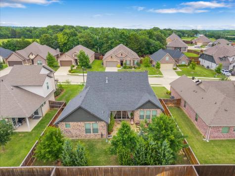 3827 Fawn Meadow Trail Denison TX 75020