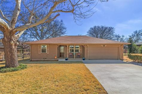 1326 Wintergreen Court Desoto TX 75115
