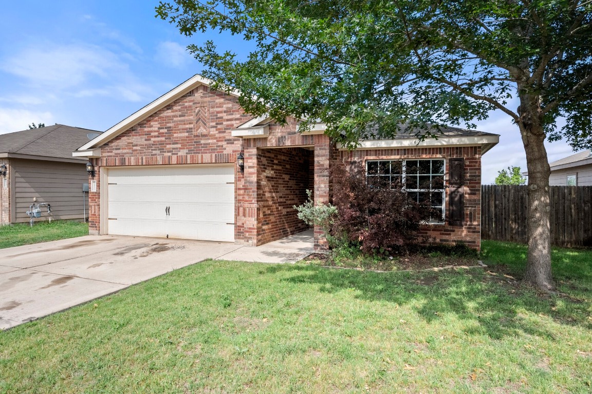 10045 Iron Ridge Drive Fort Worth TX 76140
