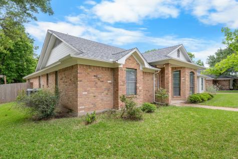 1208 Dendron Drive Hewitt TX 76643