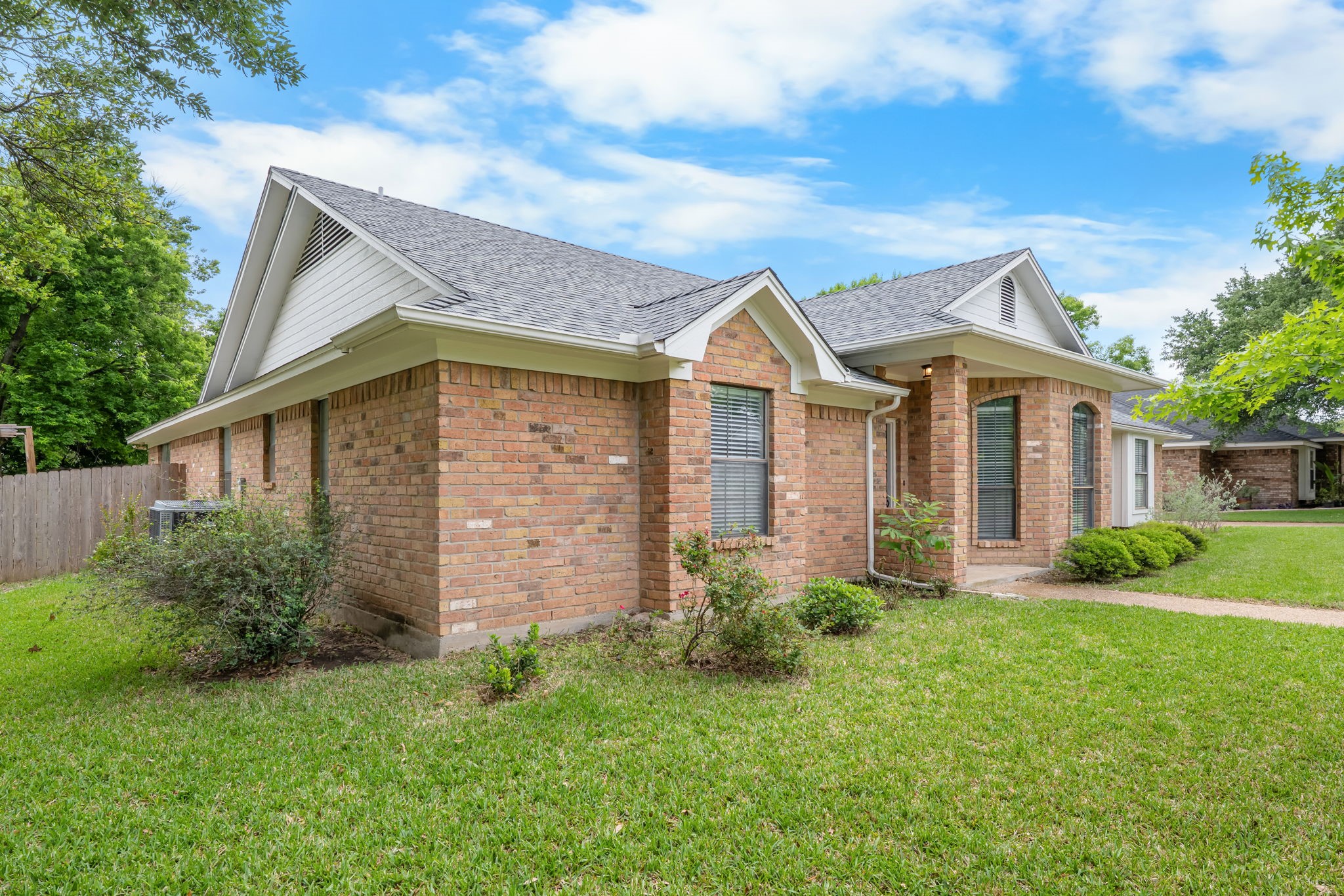 1208 Dendron Drive Hewitt TX 76643