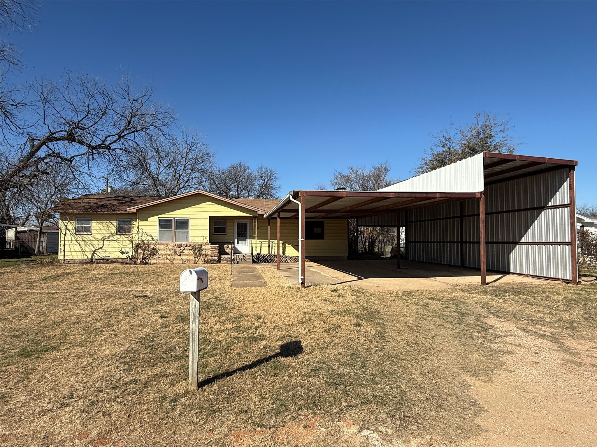 418 Pecan Street Clyde TX 79510