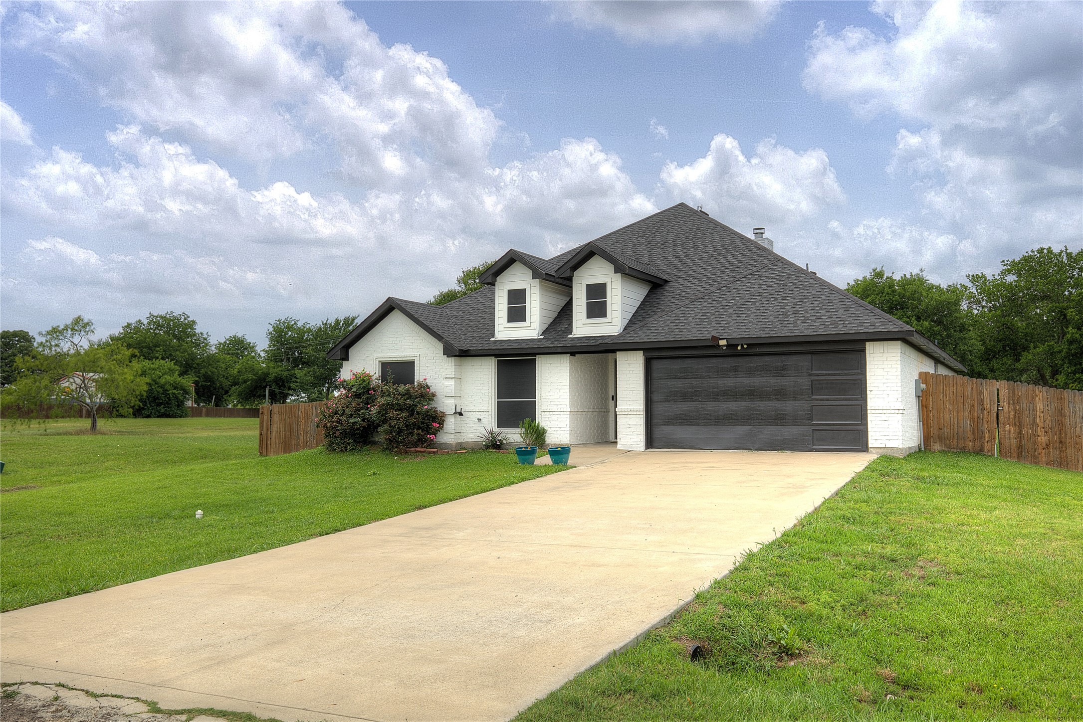 10605 Lago Vista Quinlan TX 75474