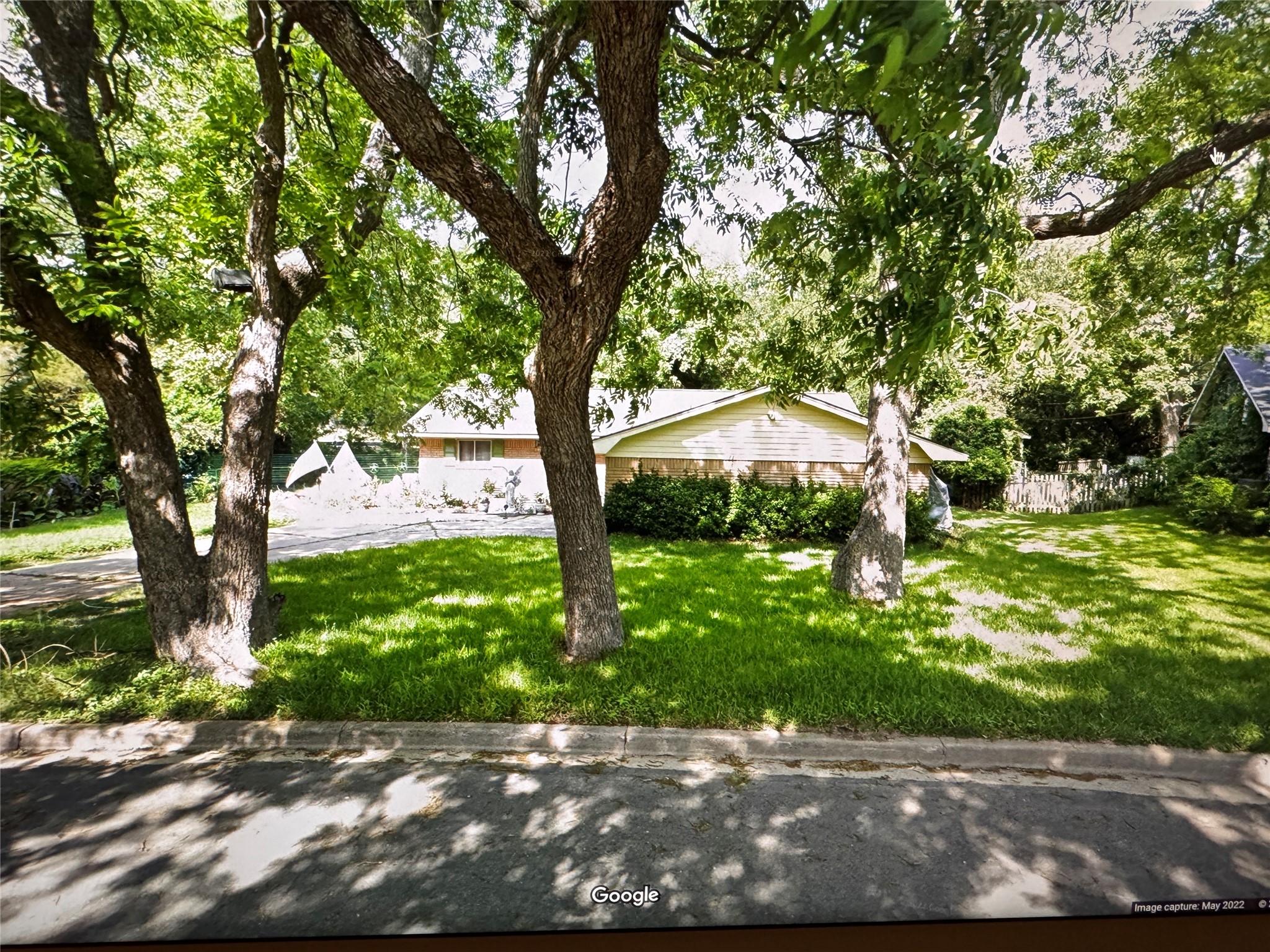 411 Brookwood Drive Woodway TX 76712