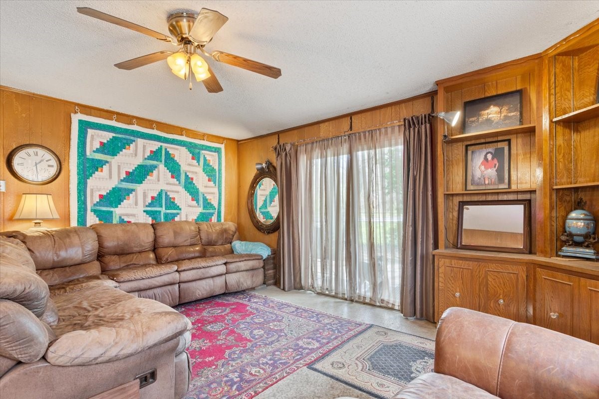 411 Brookwood Drive Woodway TX 76712