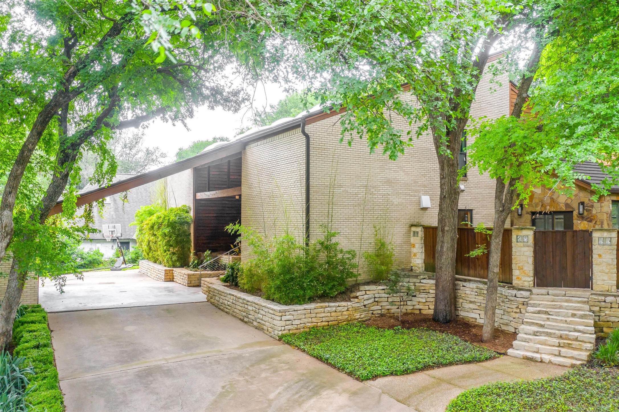 4100 Inwood Road Fort Worth TX 76109
