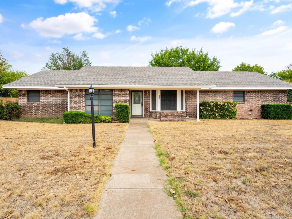 412 N 5th Street Godley TX 76044