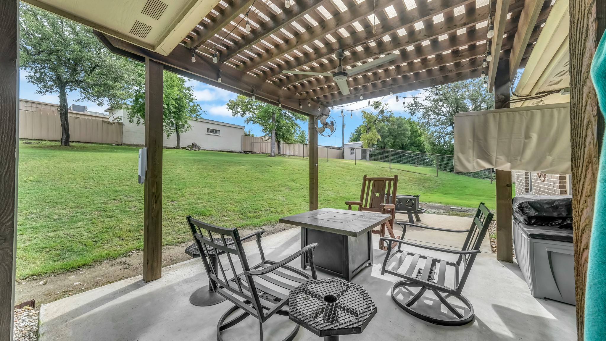 8928 Holt Street Lakeside TX 76135