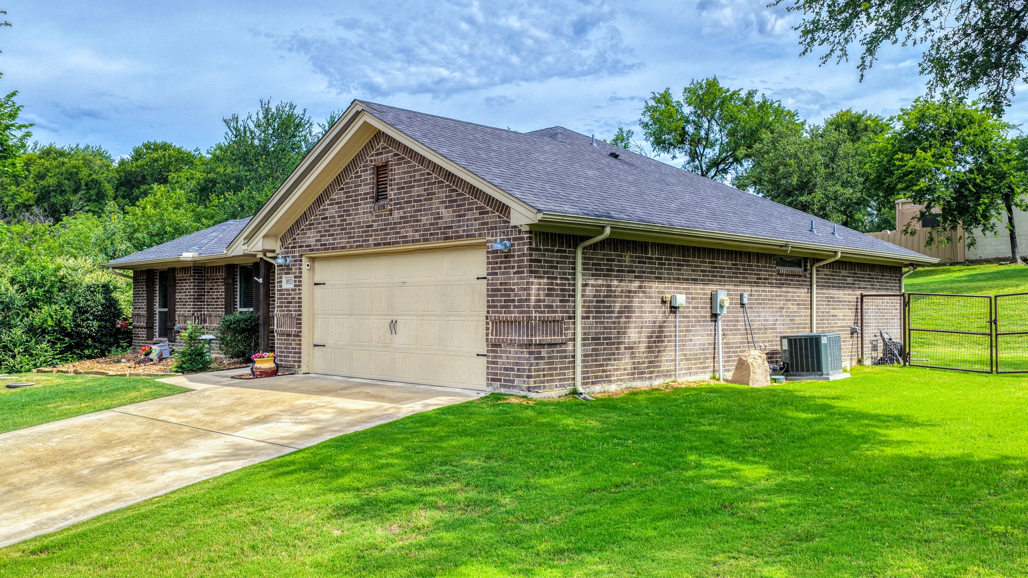 8928 Holt Street Lakeside TX 76135
