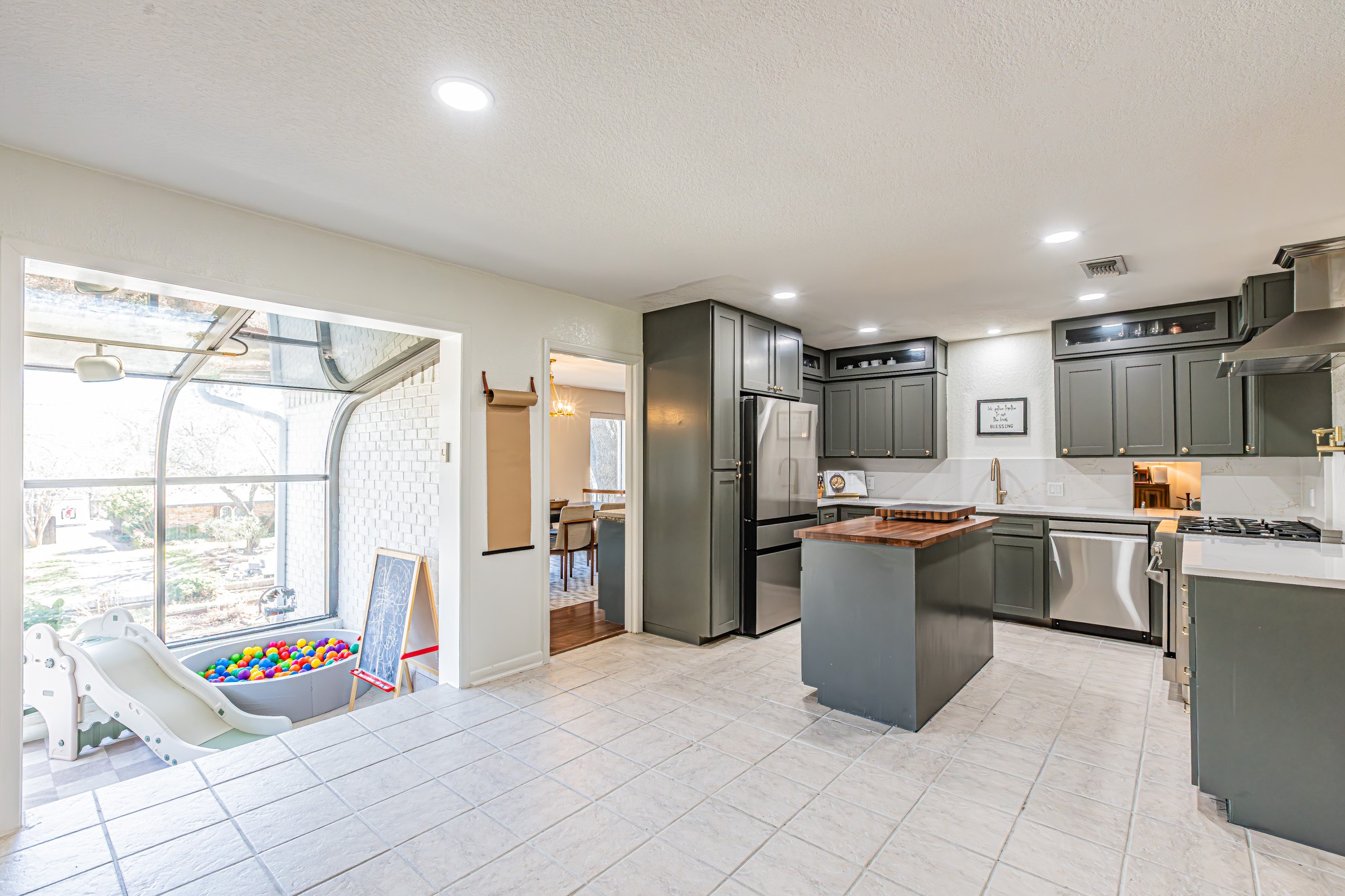 18 Crosslands Road Benbrook TX 76132