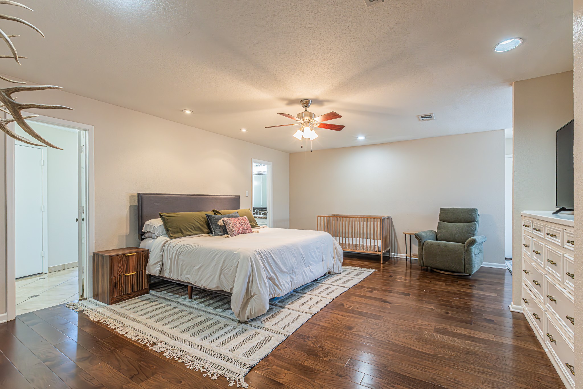 18 Crosslands Road Benbrook TX 76132