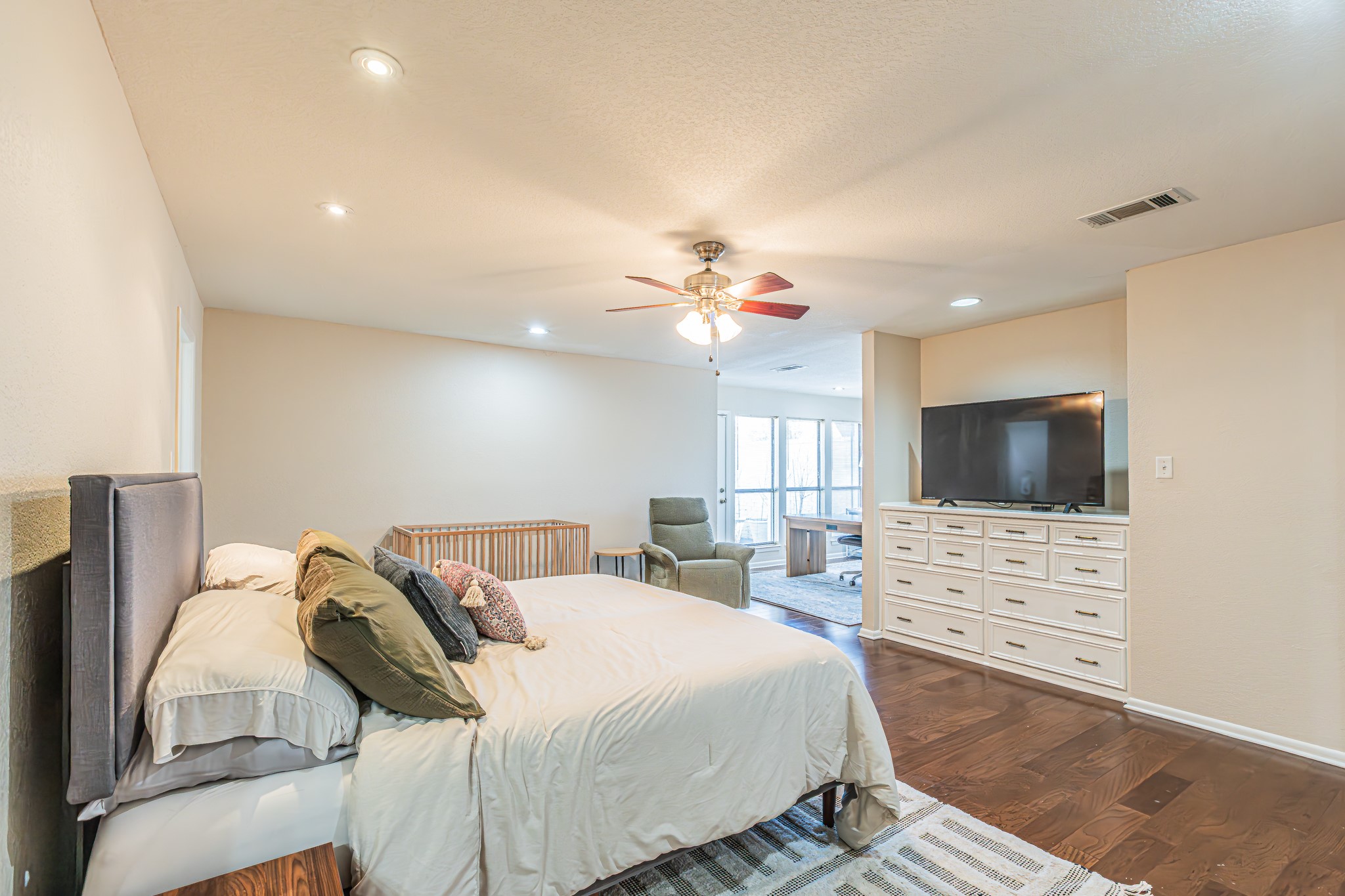 18 Crosslands Road Benbrook TX 76132