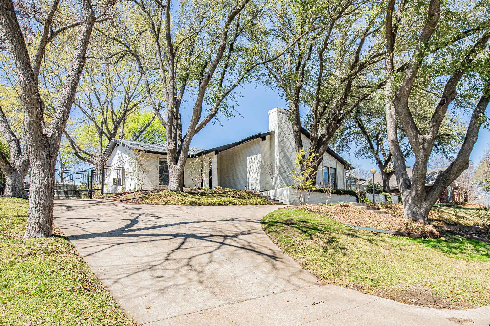 18 Crosslands Road Benbrook TX 76132
