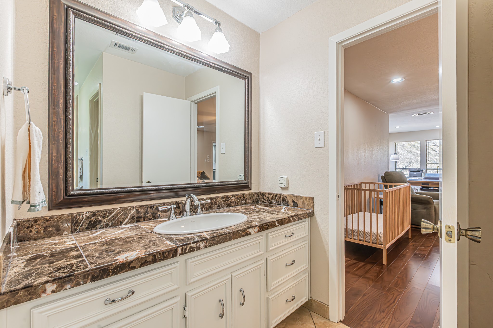 18 Crosslands Road Benbrook TX 76132