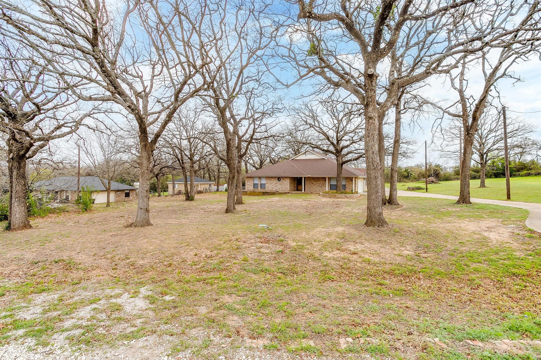 144 Towering Oaks Court Burleson TX 76028