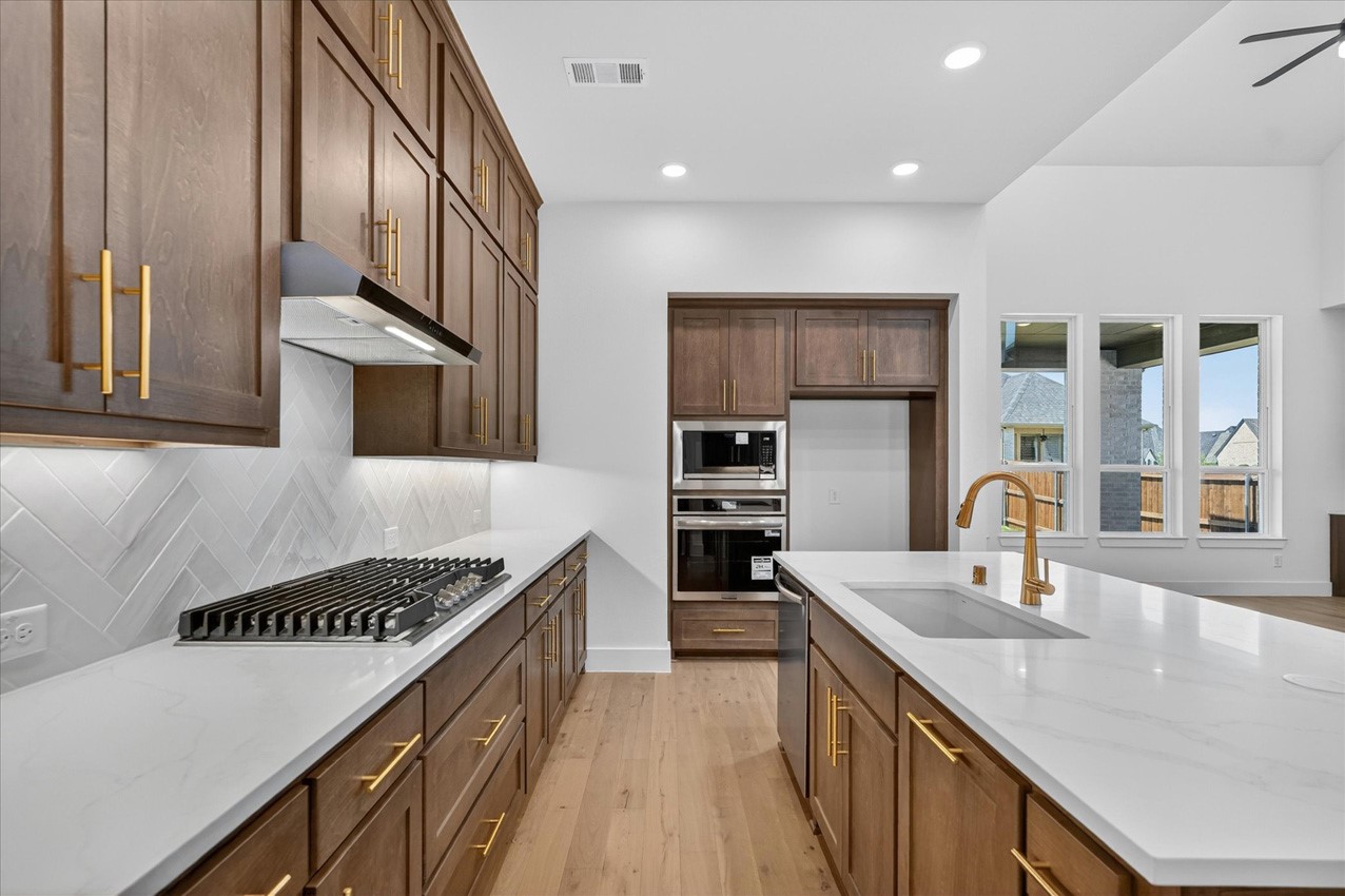 4303 Silver Spur Court Aubrey TX 76227