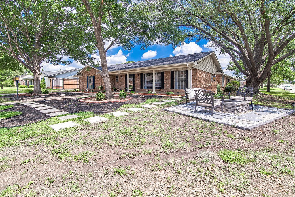 4300 Barcelona Drive Fort Worth TX 76133