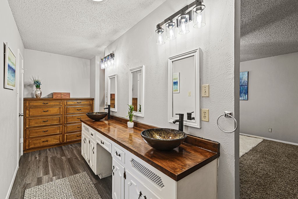 4300 Barcelona Drive Fort Worth TX 76133