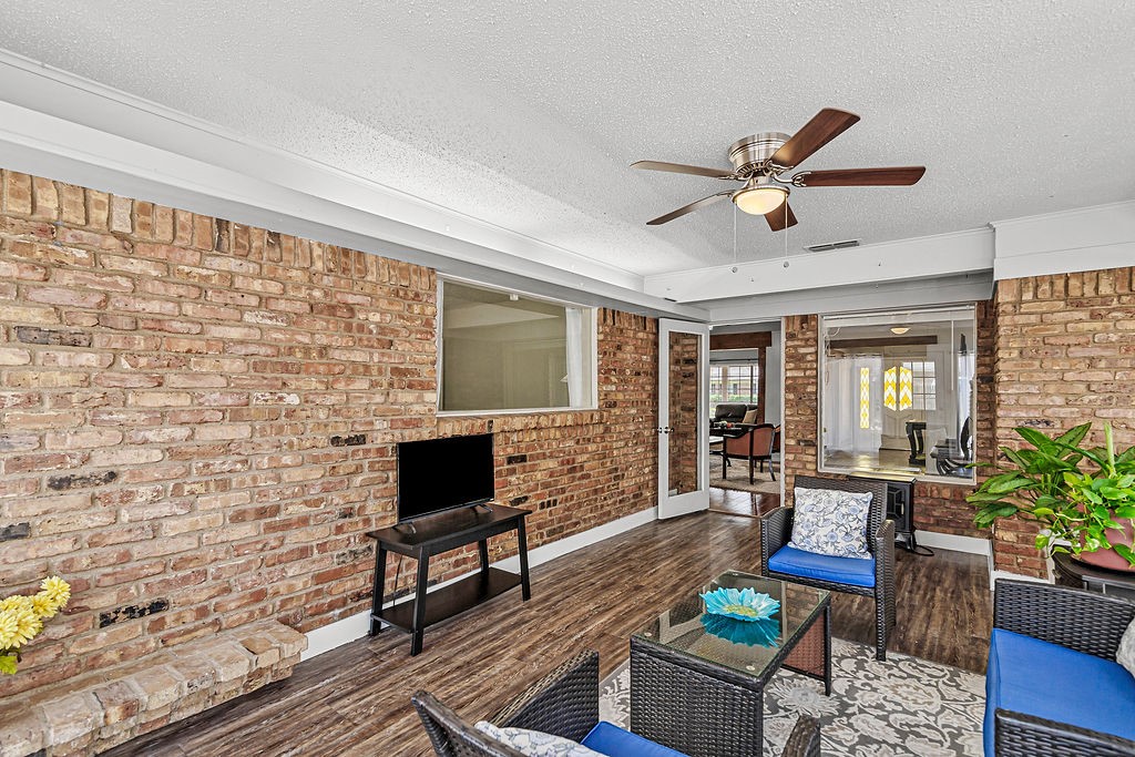 4300 Barcelona Drive Fort Worth TX 76133