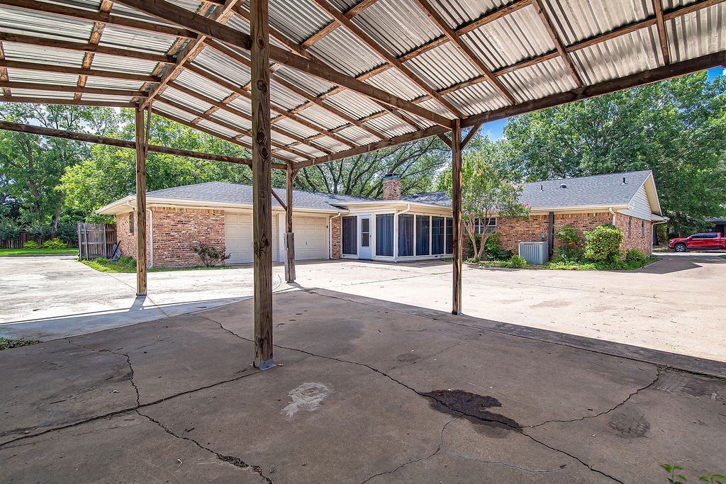 4300 Barcelona Drive Fort Worth TX 76133