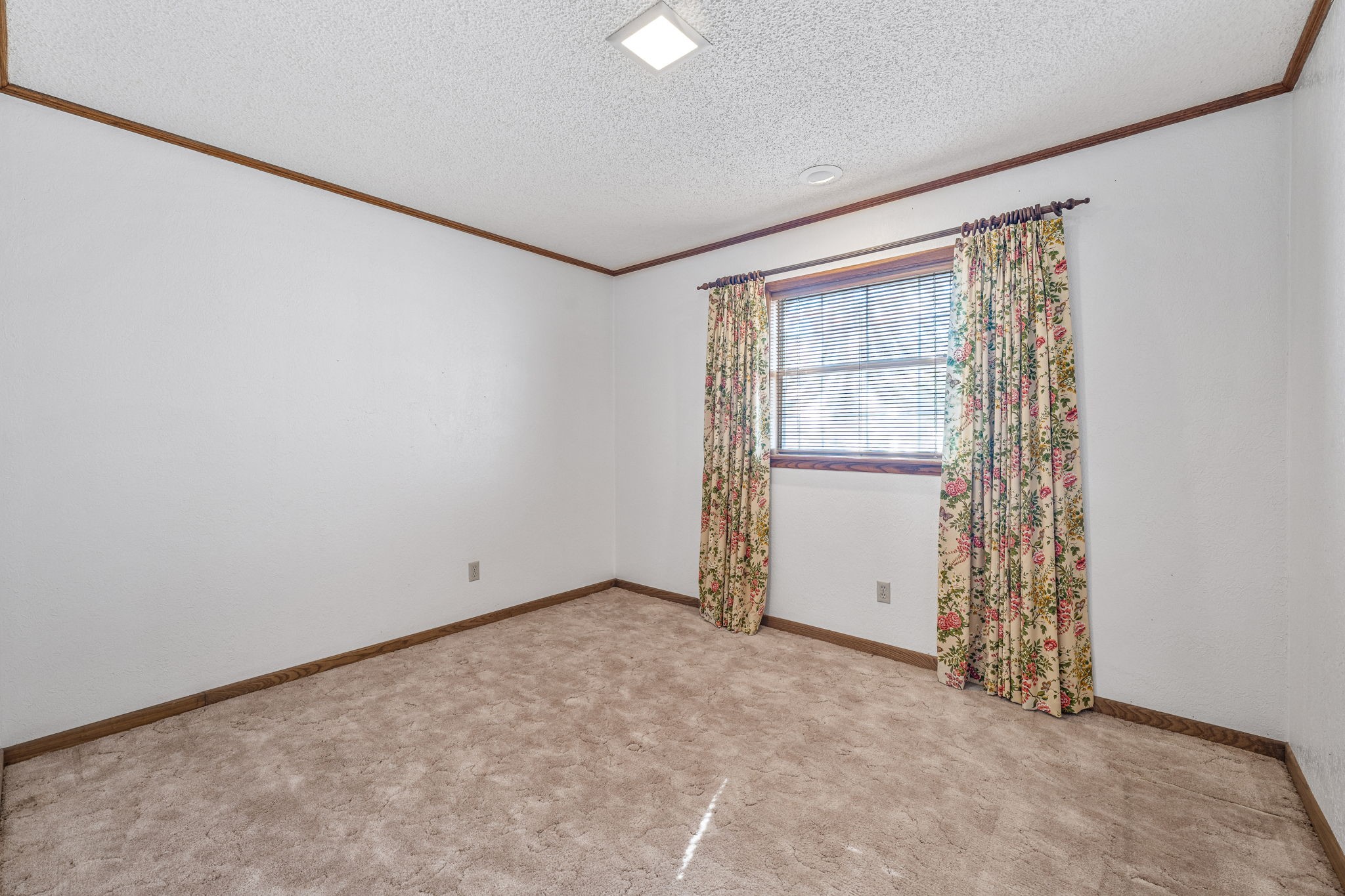 801 S Texas Street De Leon TX 76444