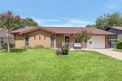 5318 Saddleback Road Garland TX 75043