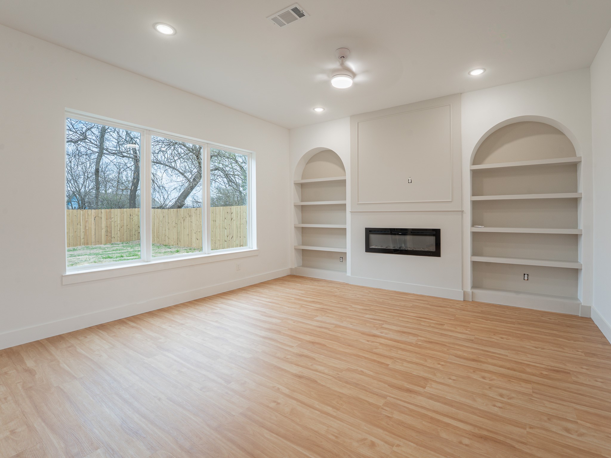 3041 Valentine Street Dallas TX 75215