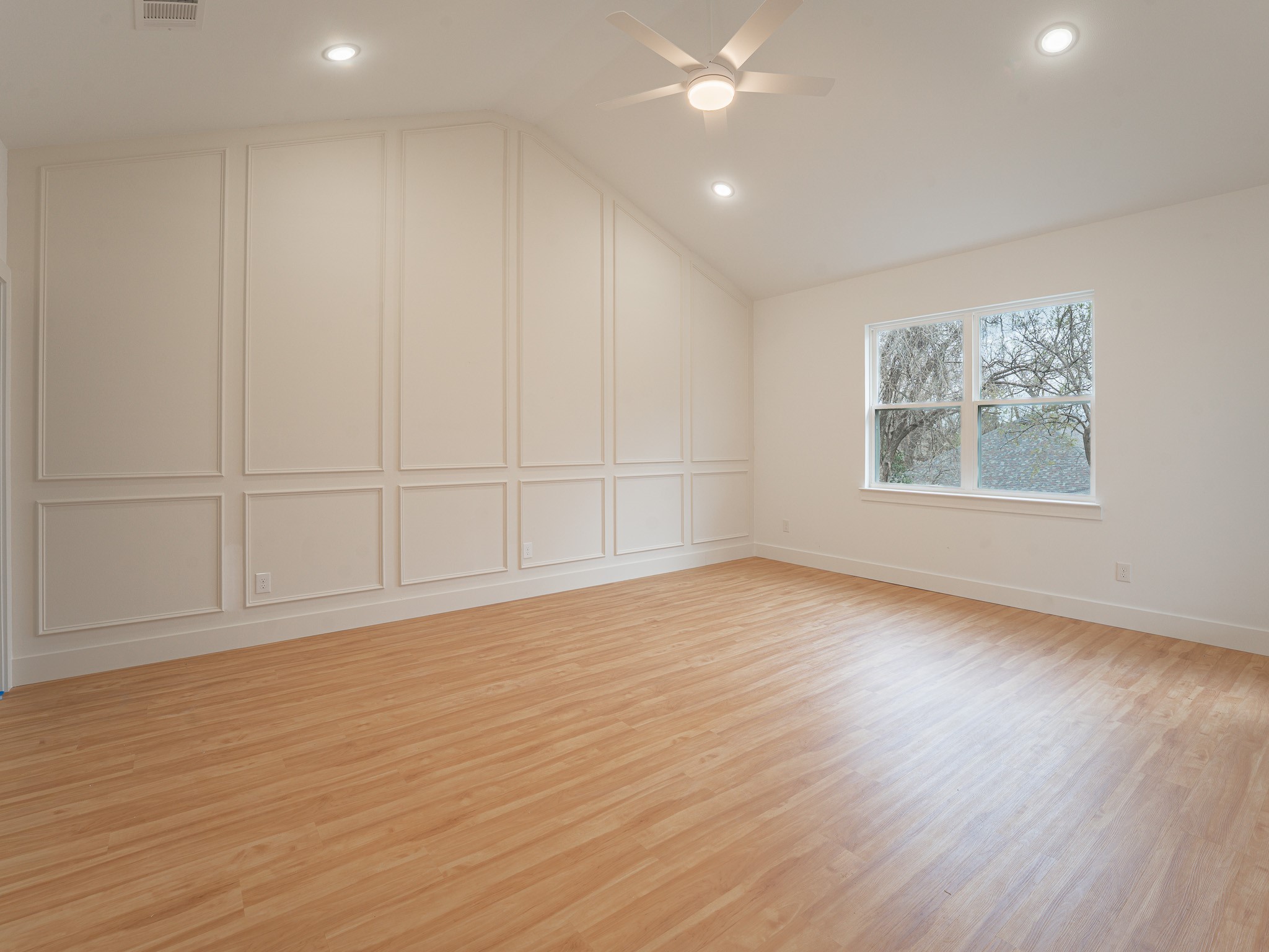 3041 Valentine Street Dallas TX 75215