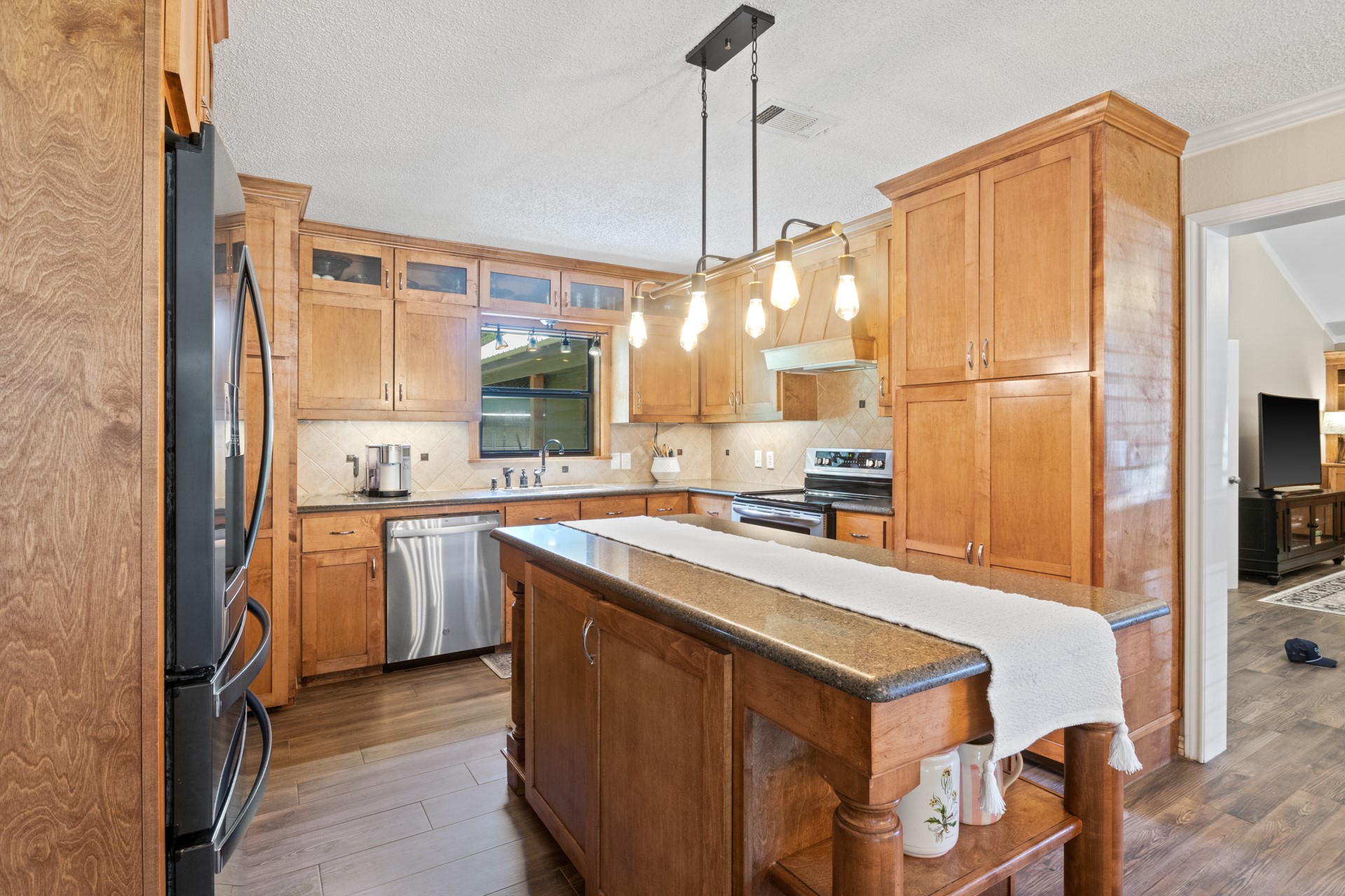 259 County Road 2407 Leesburg TX 75451