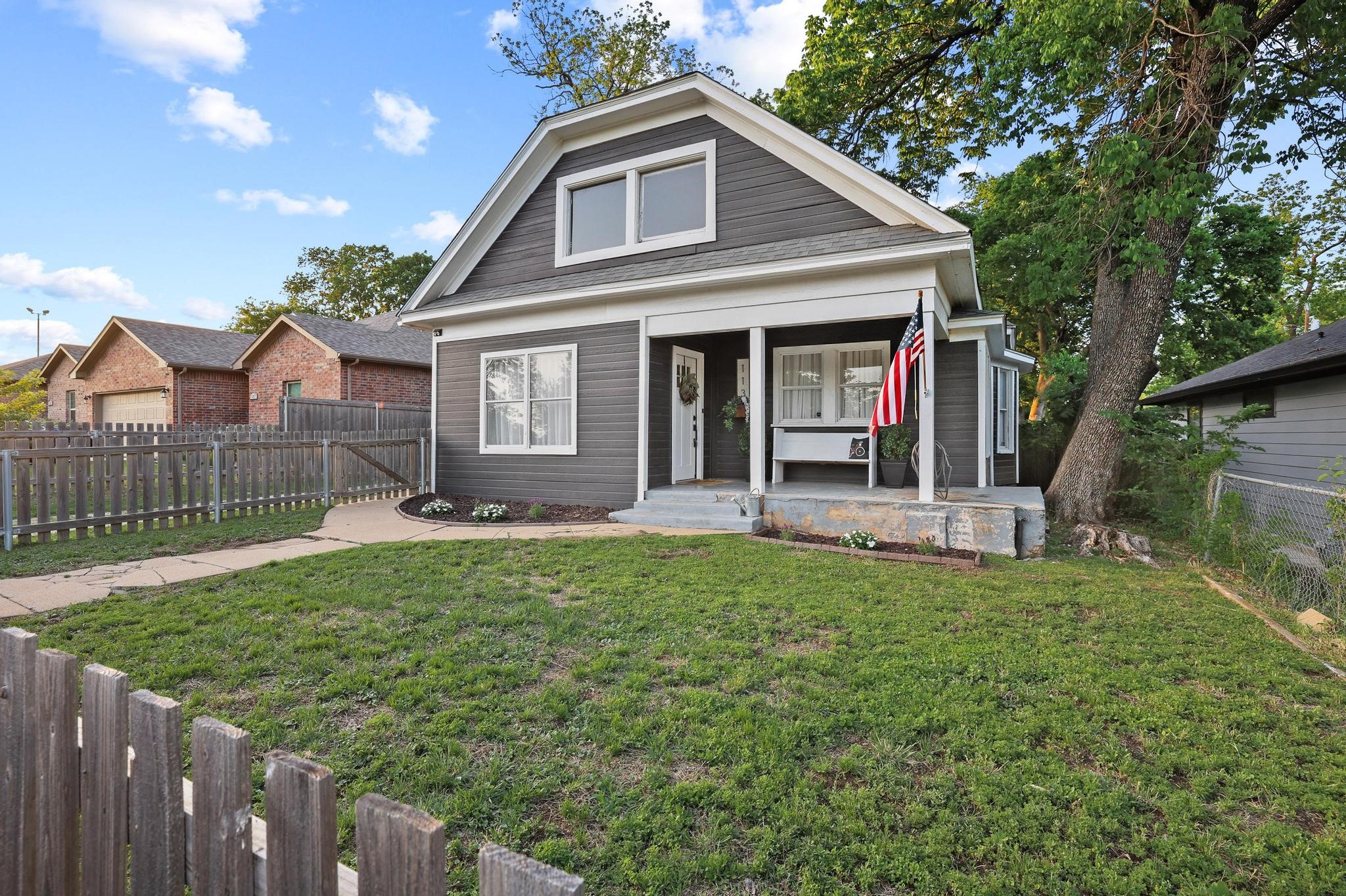 113 W Morton Street Denison TX 75021