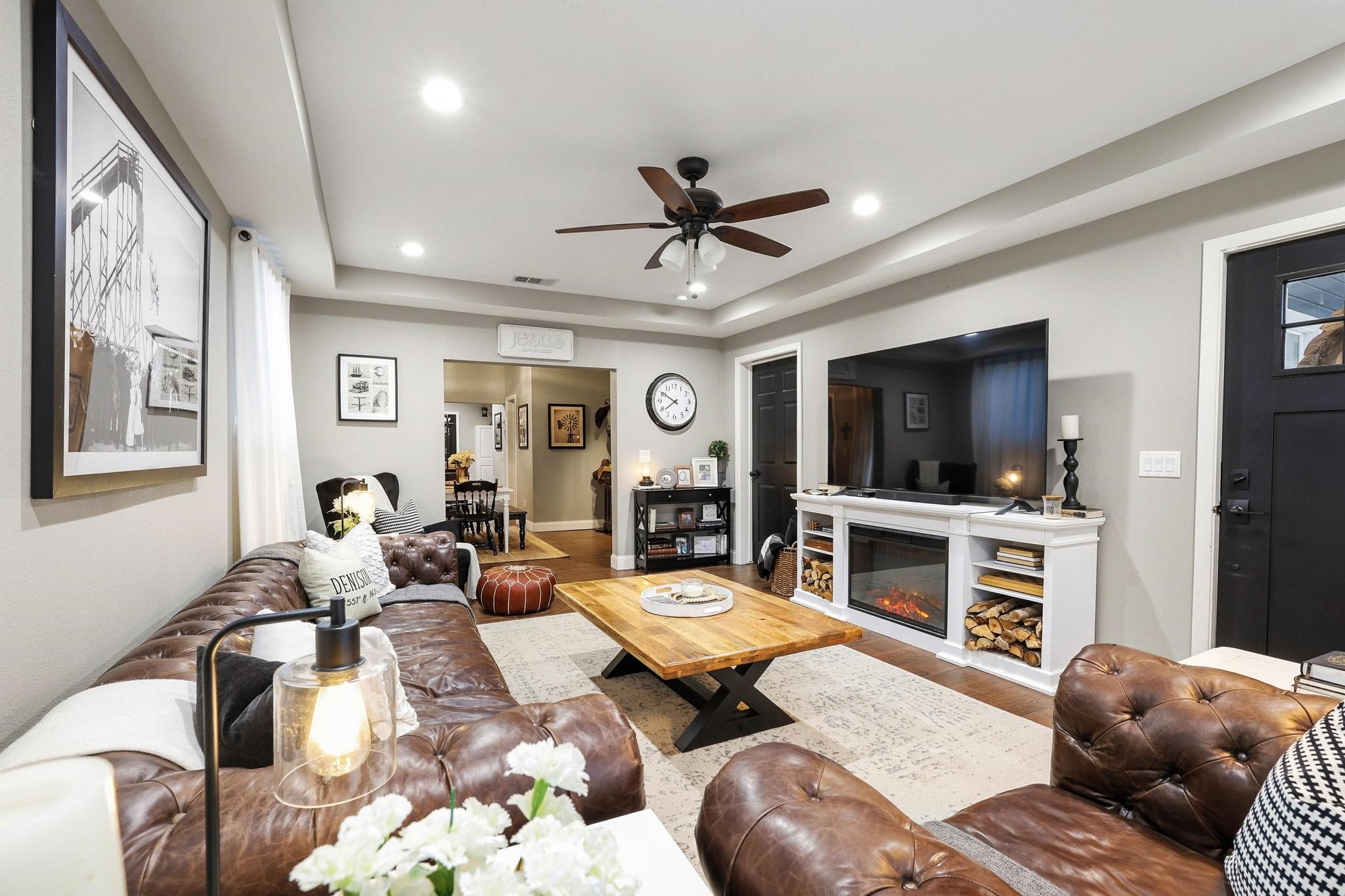 113 W Morton Street Denison TX 75021