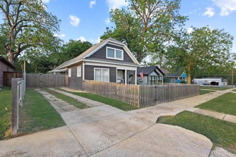 113 W Morton Street Denison TX 75021