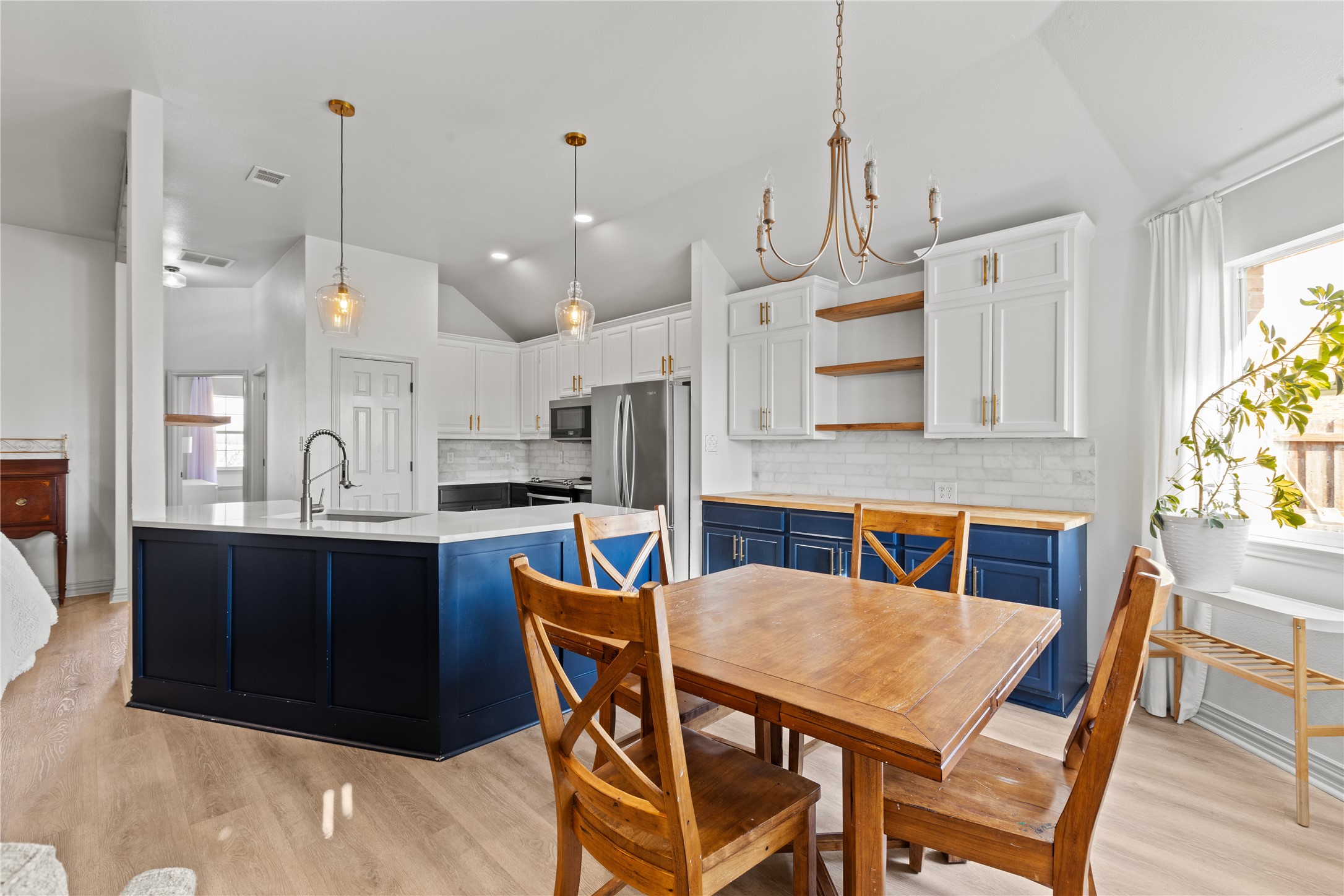 501 Wood Drive Gunter TX 75058