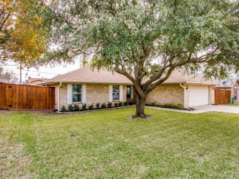 725 Glenhaven Drive Hurst TX 76054