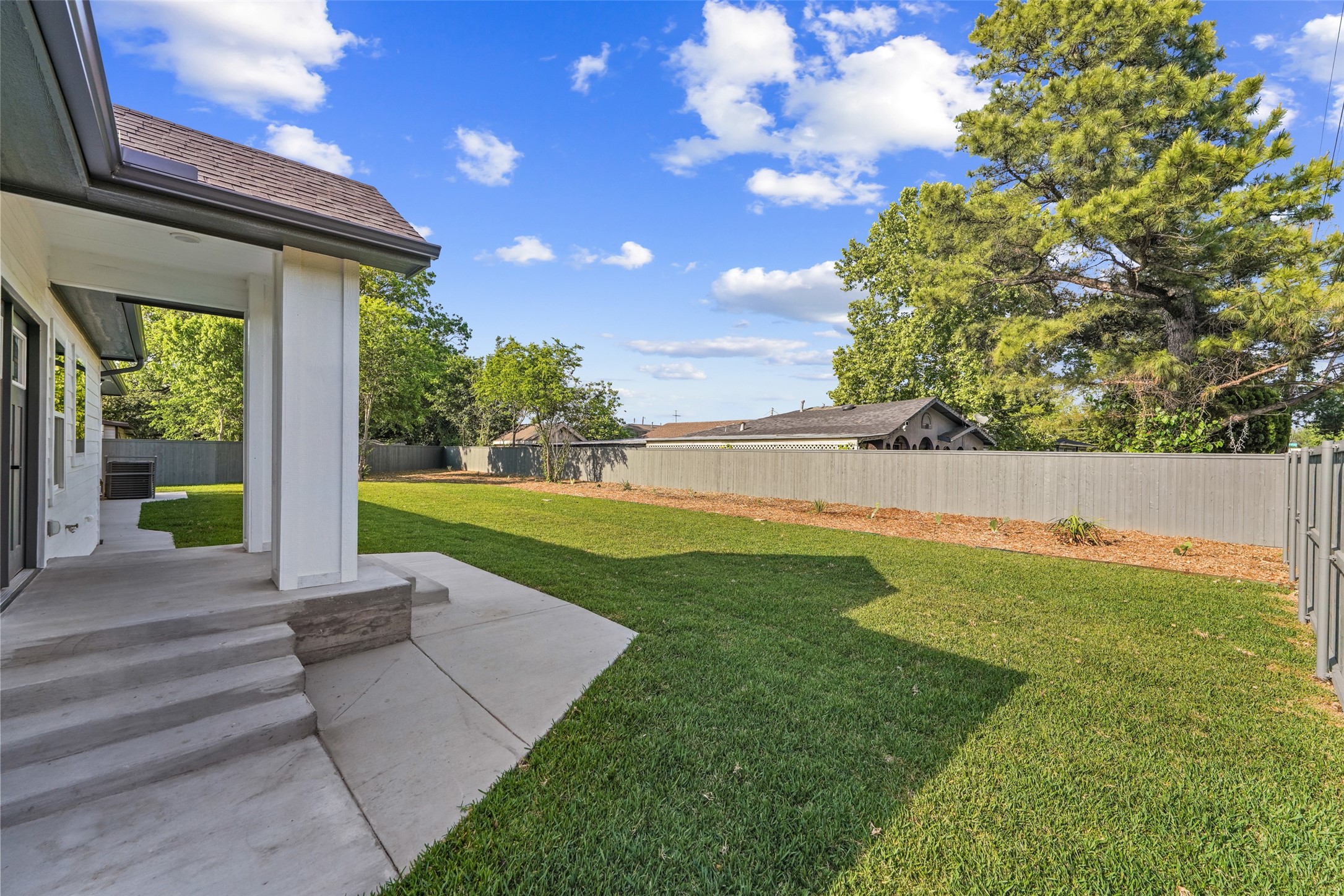 3822 Vandervort Drive Dallas TX 75216