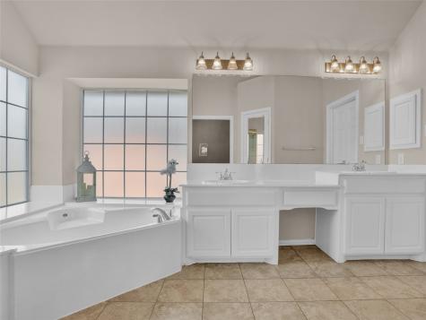 2017 Country Brook Lane Allen TX 75002