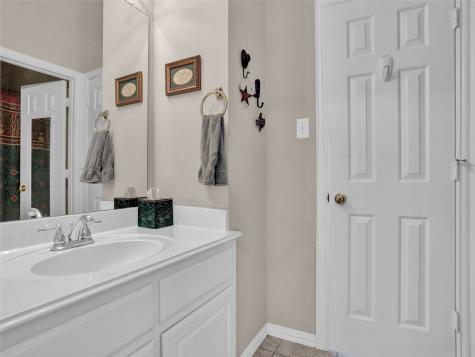 2017 Country Brook Lane Allen TX 75002