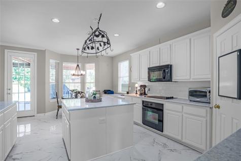 2017 Country Brook Lane Allen TX 75002