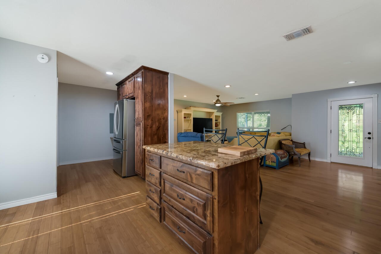 173 Bosque Bend Lane China Spring TX 76633