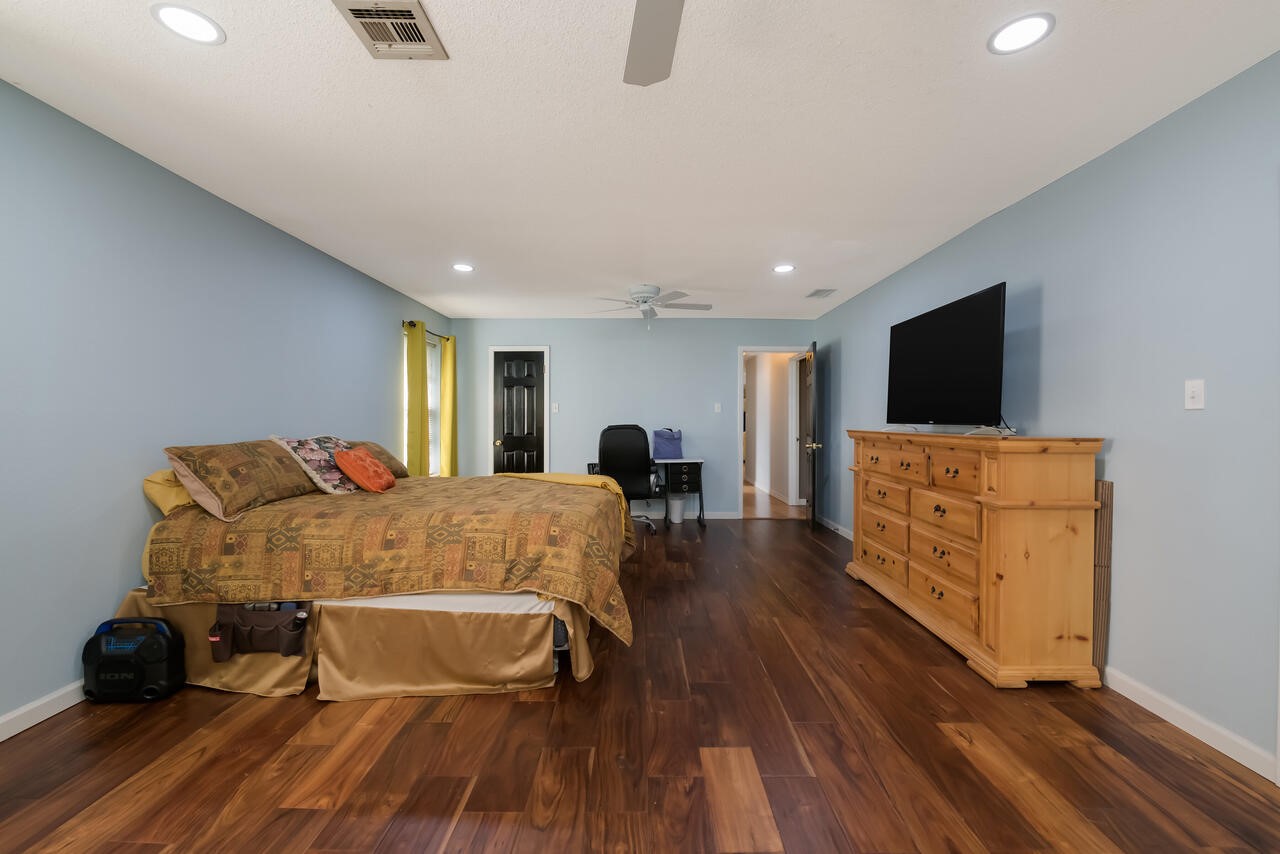 173 Bosque Bend Lane China Spring TX 76633