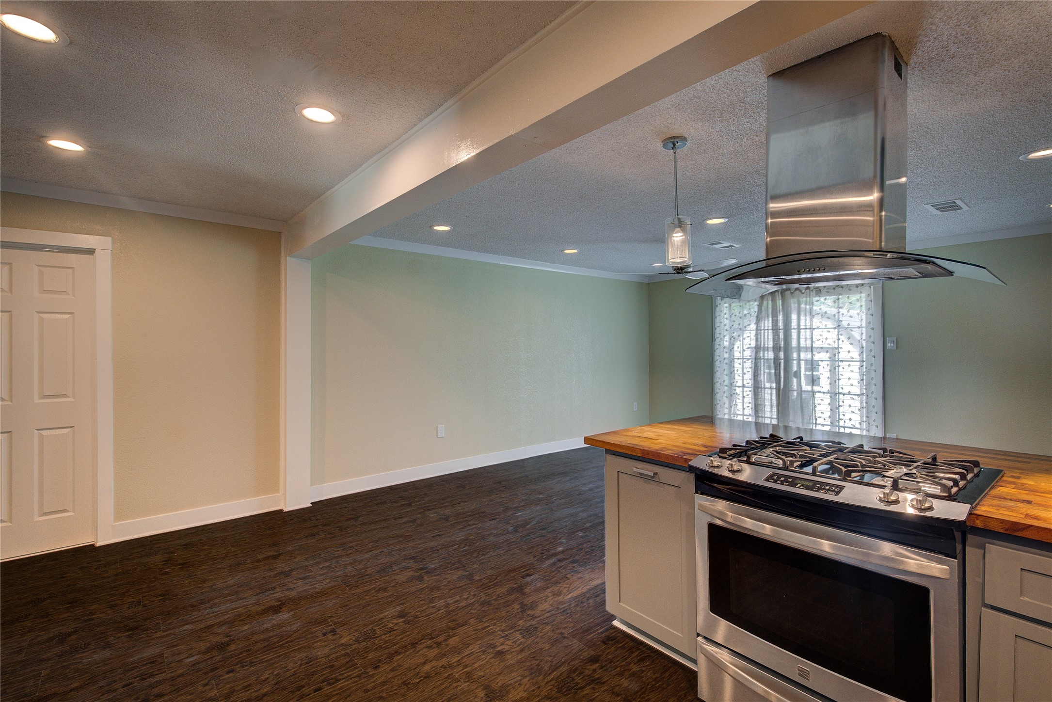 1507 Crestridge Drive Mesquite TX 75149
