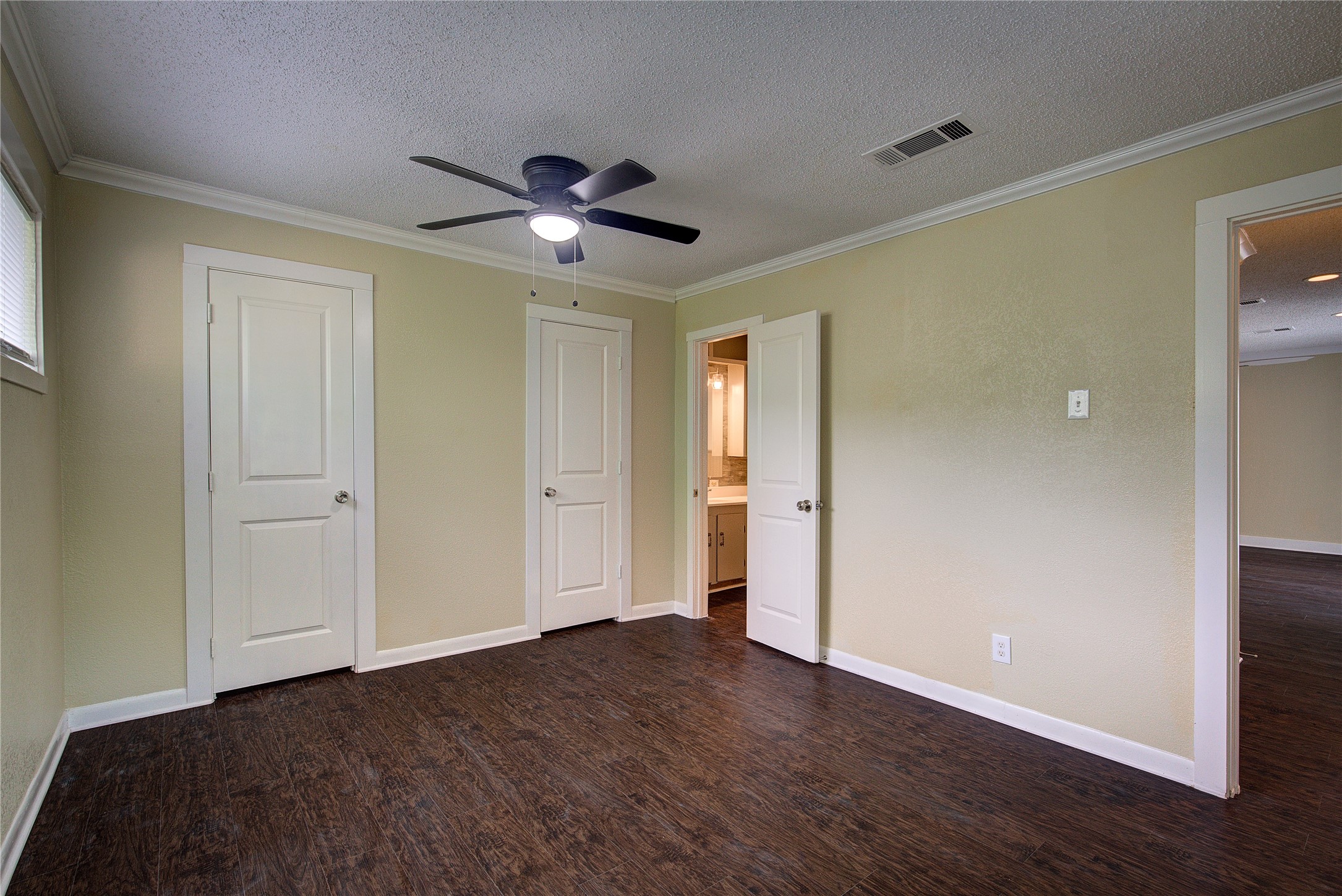1507 Crestridge Drive Mesquite TX 75149