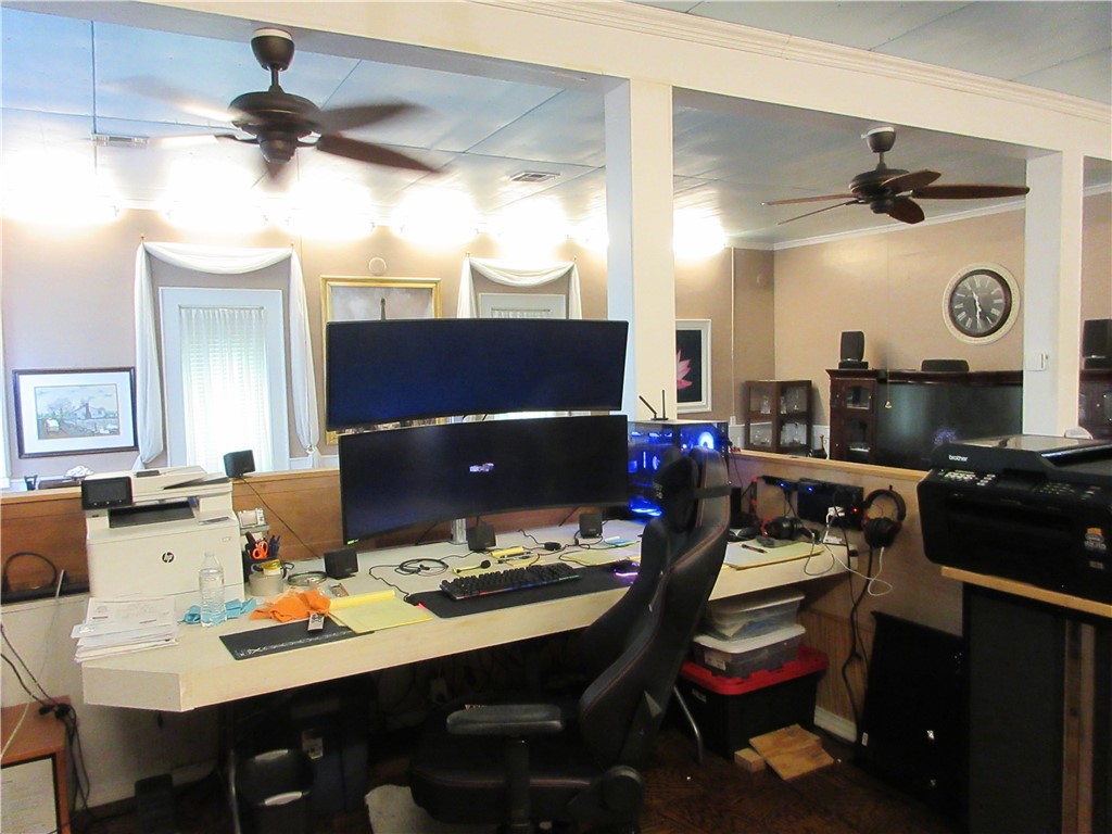 201 Live Oak Street Marlin TX 76661