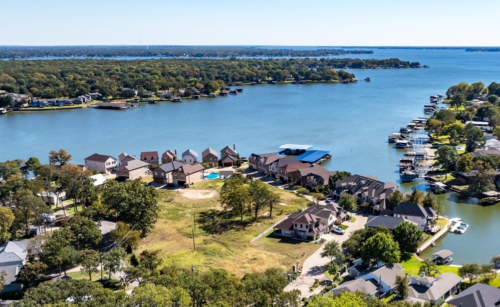 128 Marina Drive Mabank TX 75156