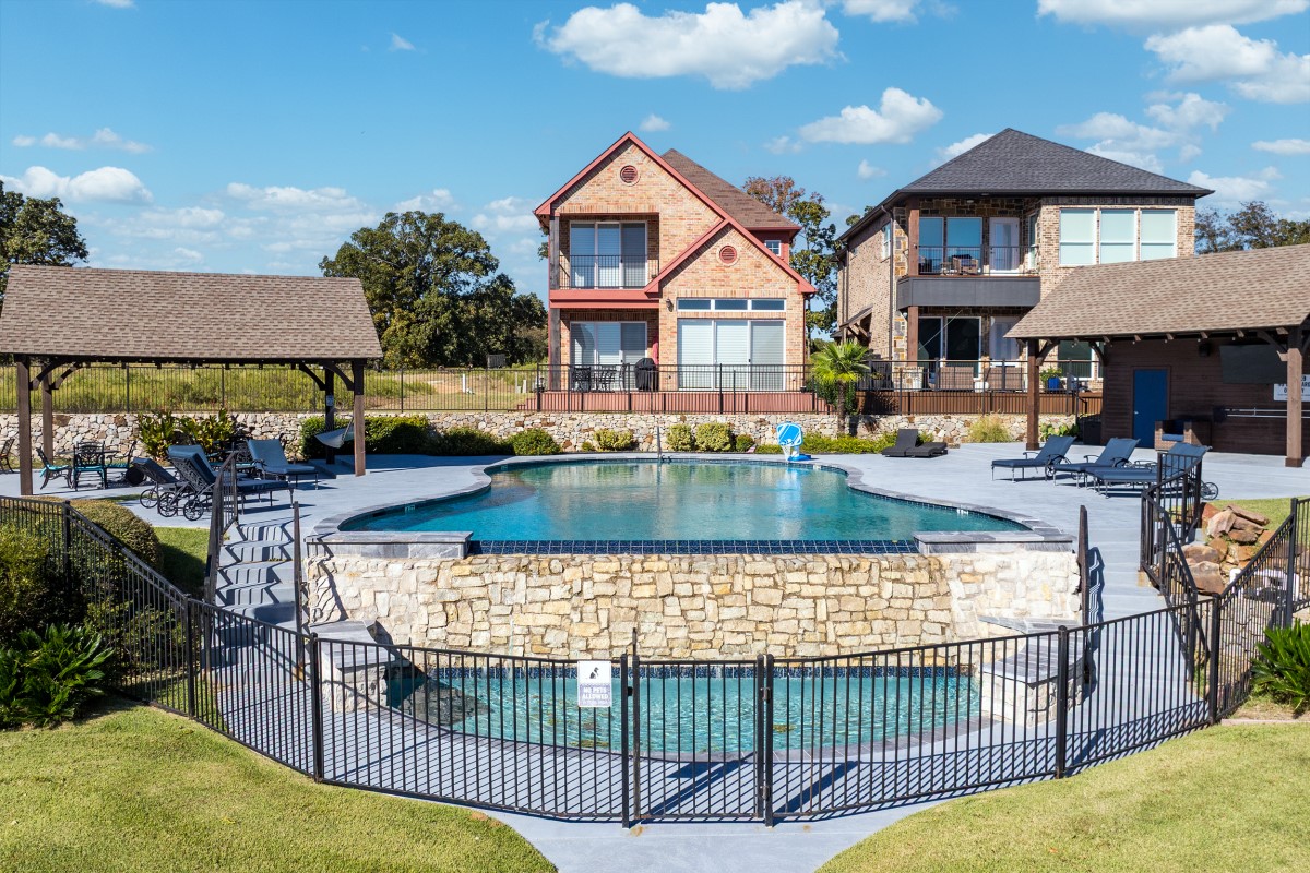 128 Marina Drive Mabank TX 75156