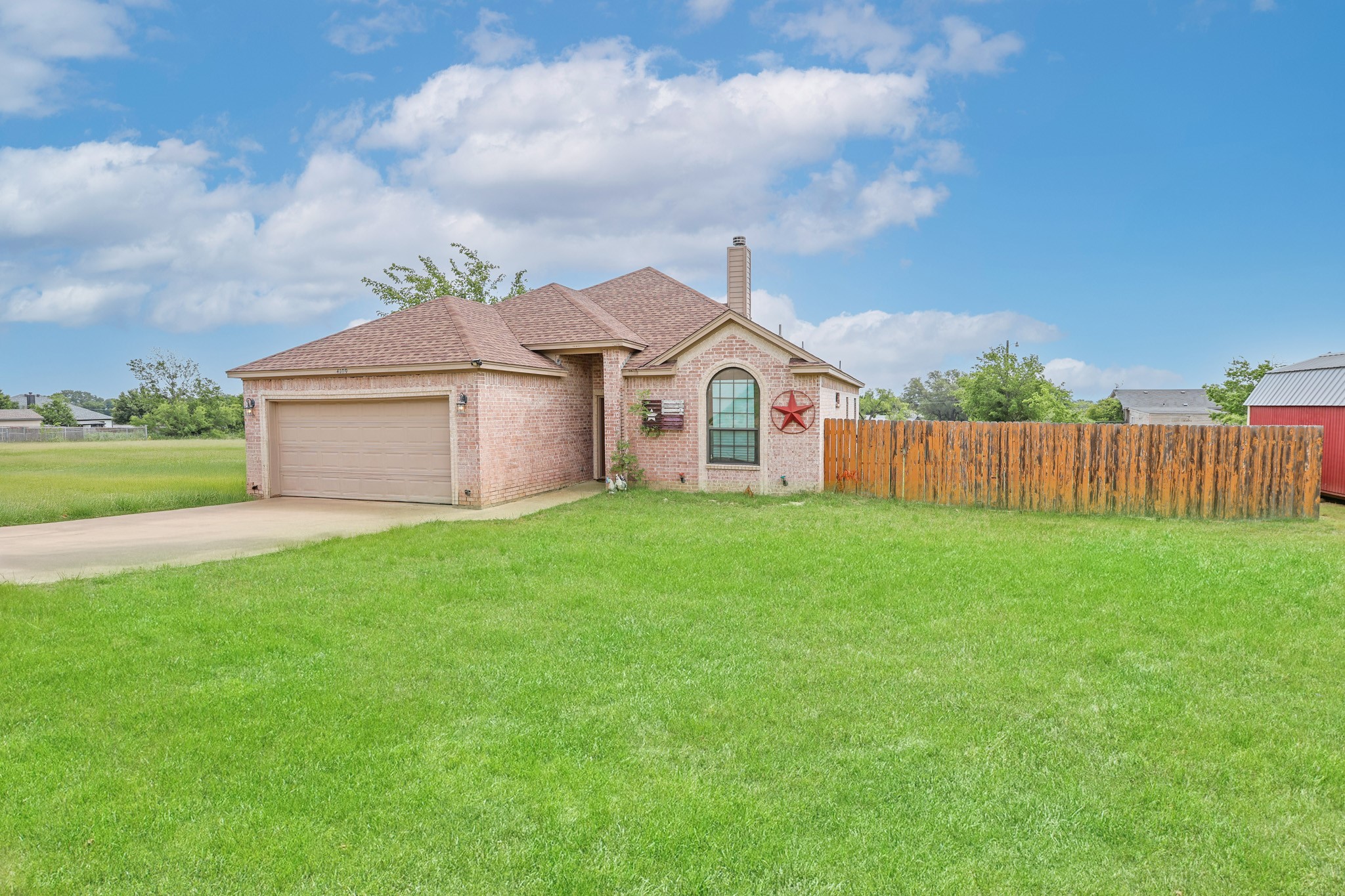 4109 Seminole Trail Granbury TX 76048